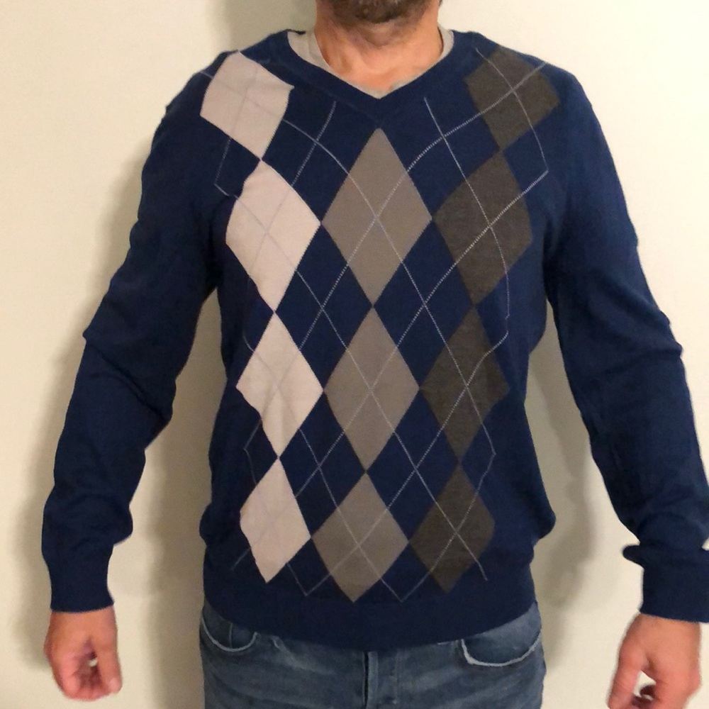 Banana Republic Argyle sweater size M